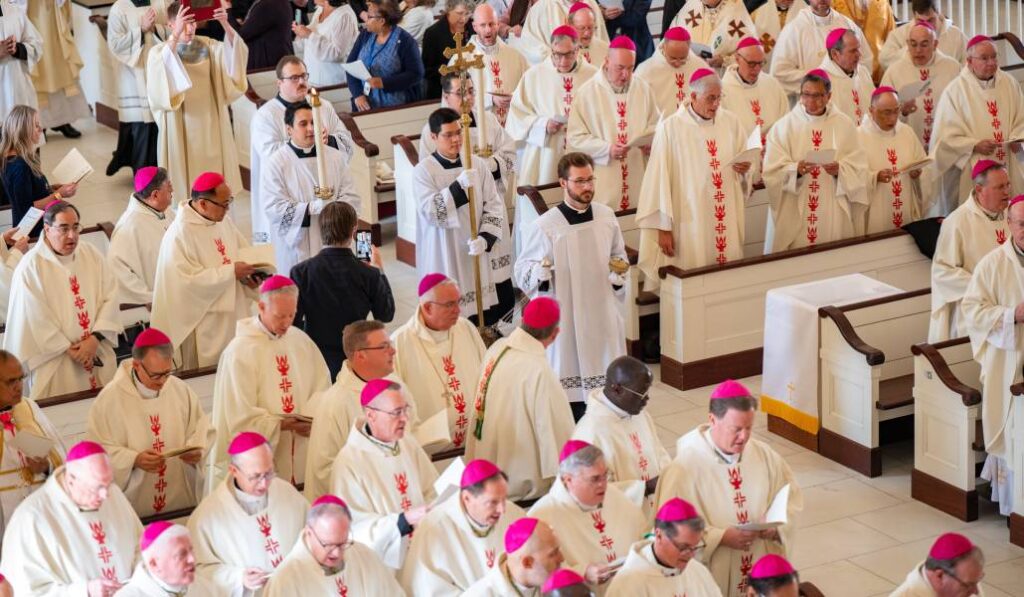 Eucaristía de apertura de la plenaria, este martes.