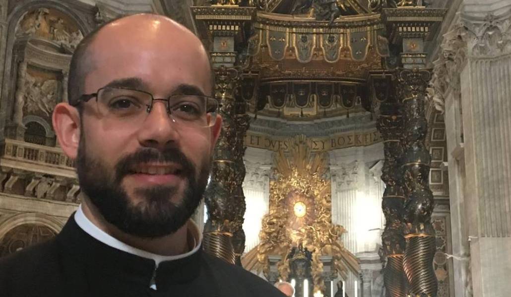 El sacerdote Francisco José Delgado. Foto: Facebook.