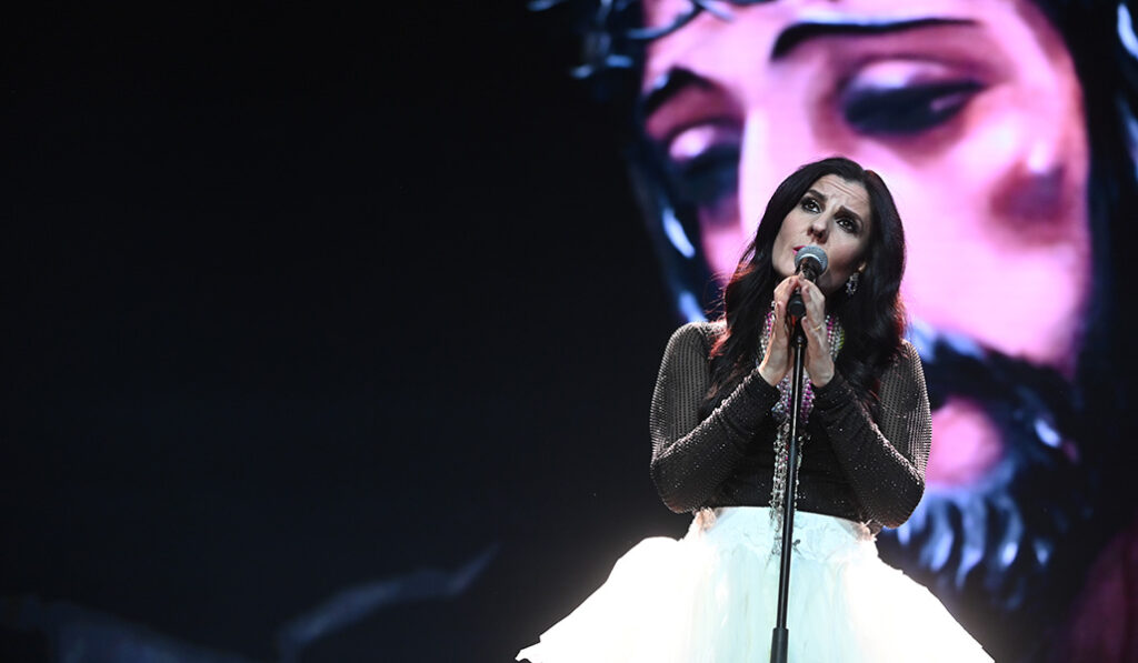 La cantante durante una actuación.