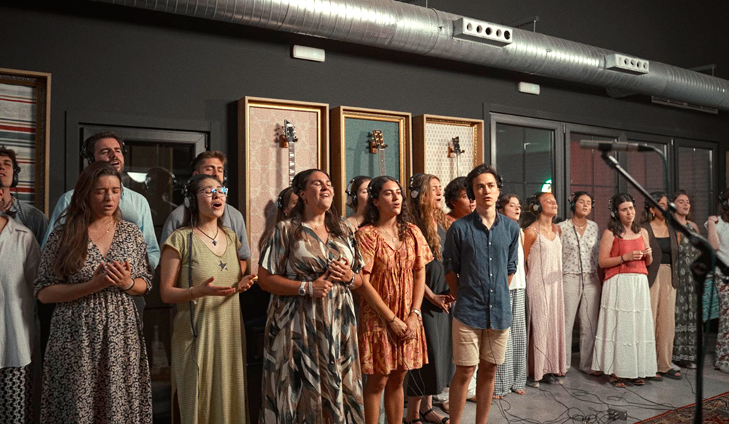 Un momento de la grabación de la canción.