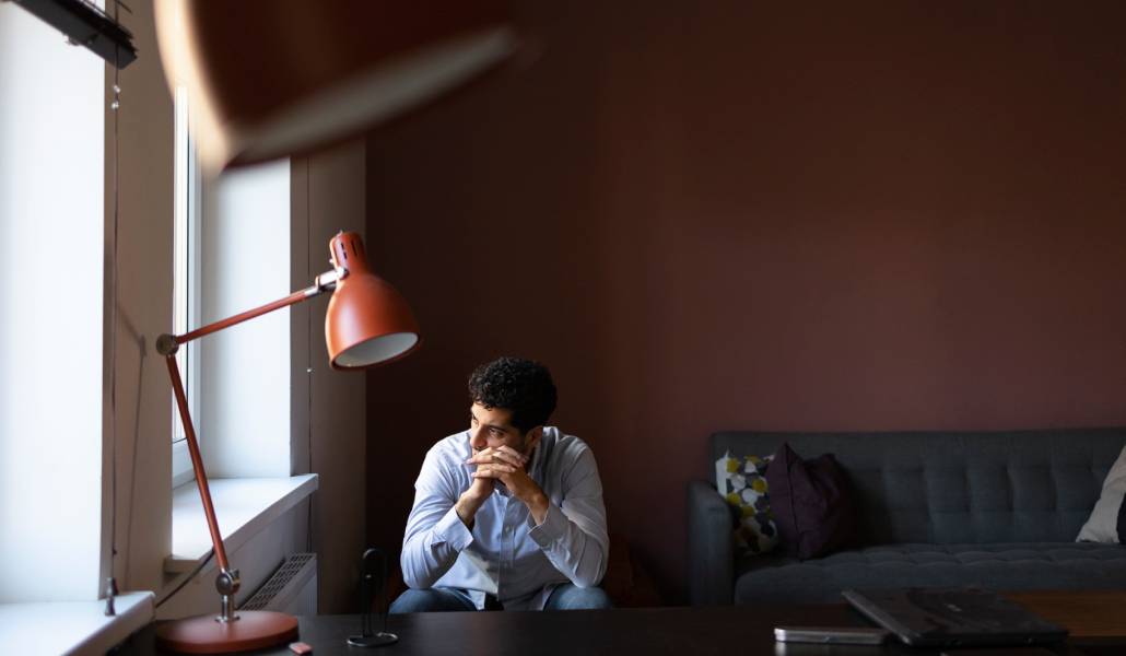 El arraigo es uno de los derechos y bienes fundamentales de la persona. Foto: Freepik.