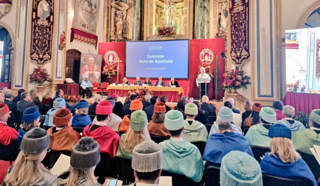Vista general durante el acto de apertura del curso académico.
