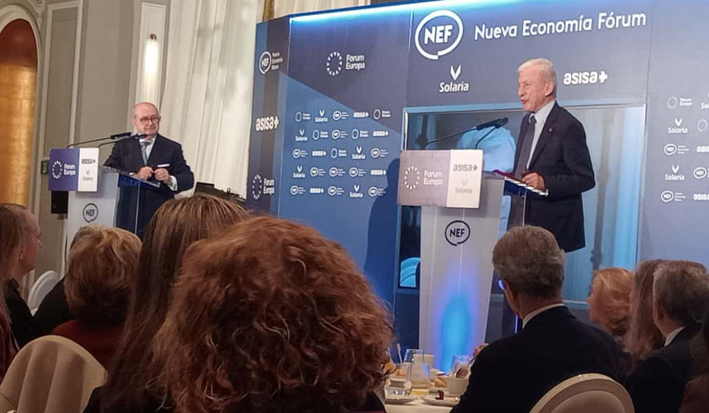 Manuel Bretón en el Nueva Economía Fórum.