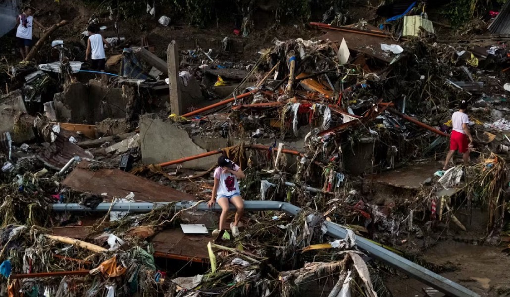 Daños causados por el tifón Kalmaegi en Filipinas pocos días antes de la COP. Foto: Heute.at