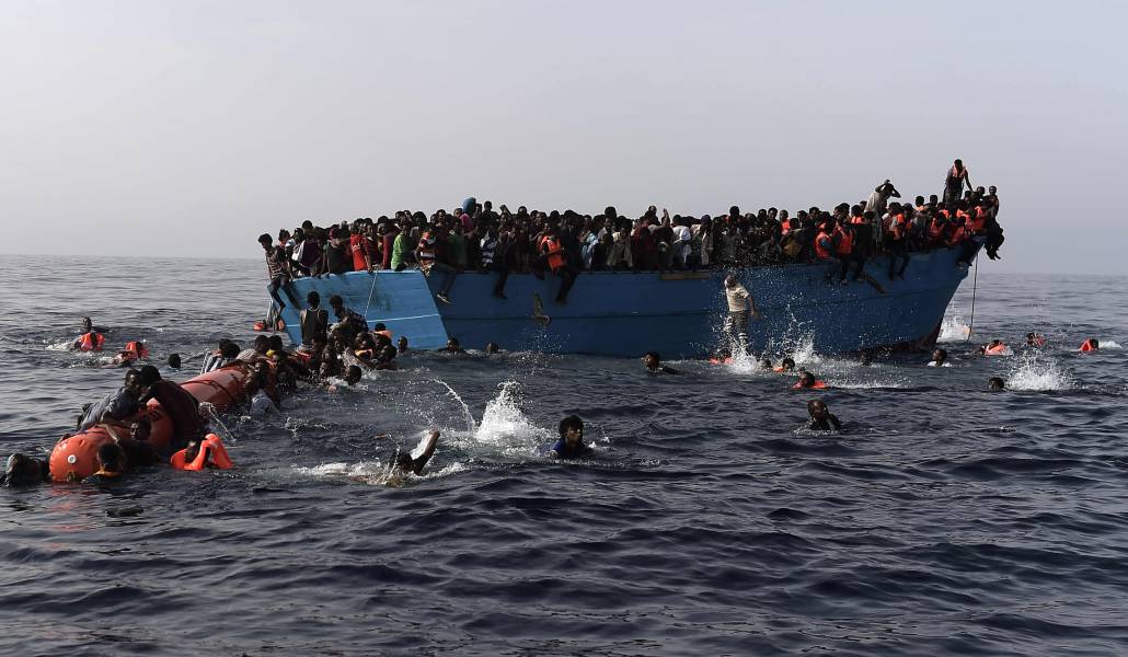 Migrantes patera Mediterráneo