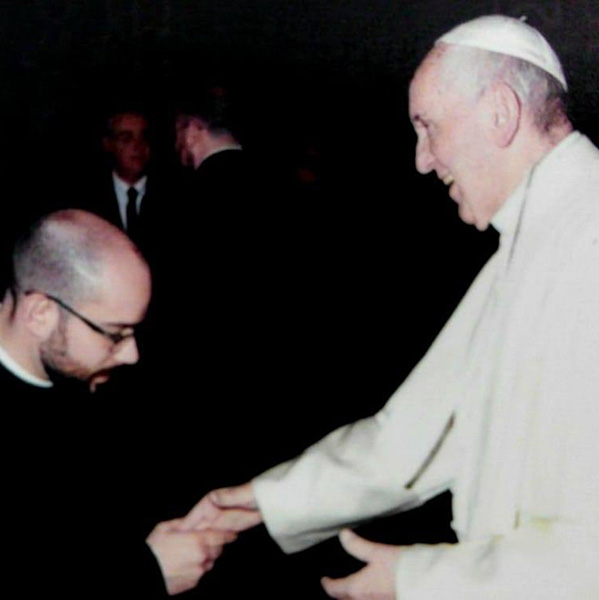 Delgado Papa Francisco