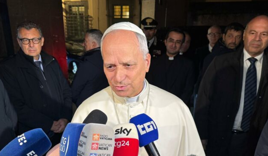 El Papa hablando sobre Zornoza a la salida de Castel Gandolfo.