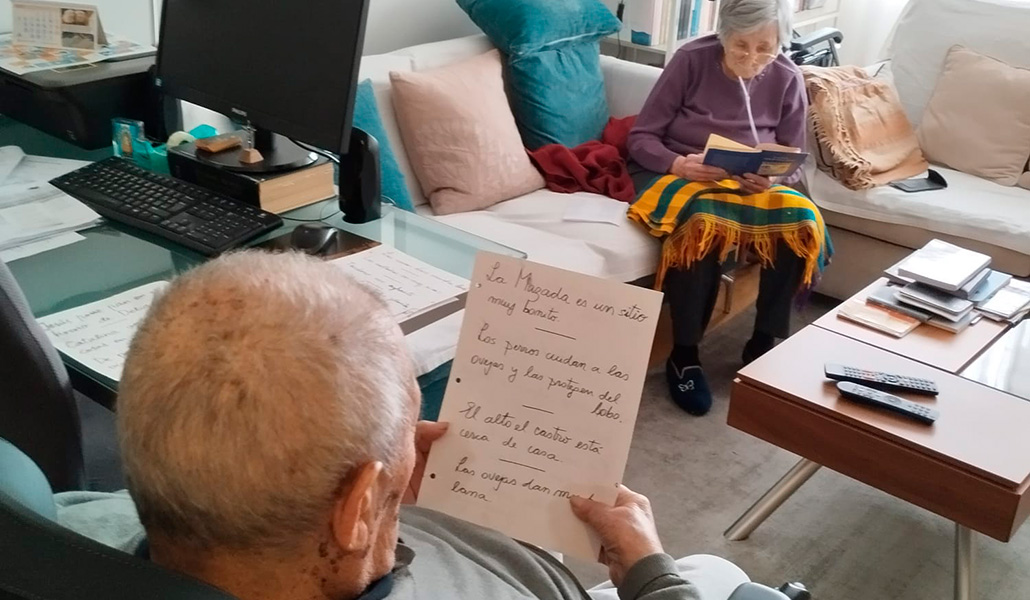 Andrés y Enedina vivían en Zamora, pero tras la pandemia se tuvieron que ir a casa de su hija.