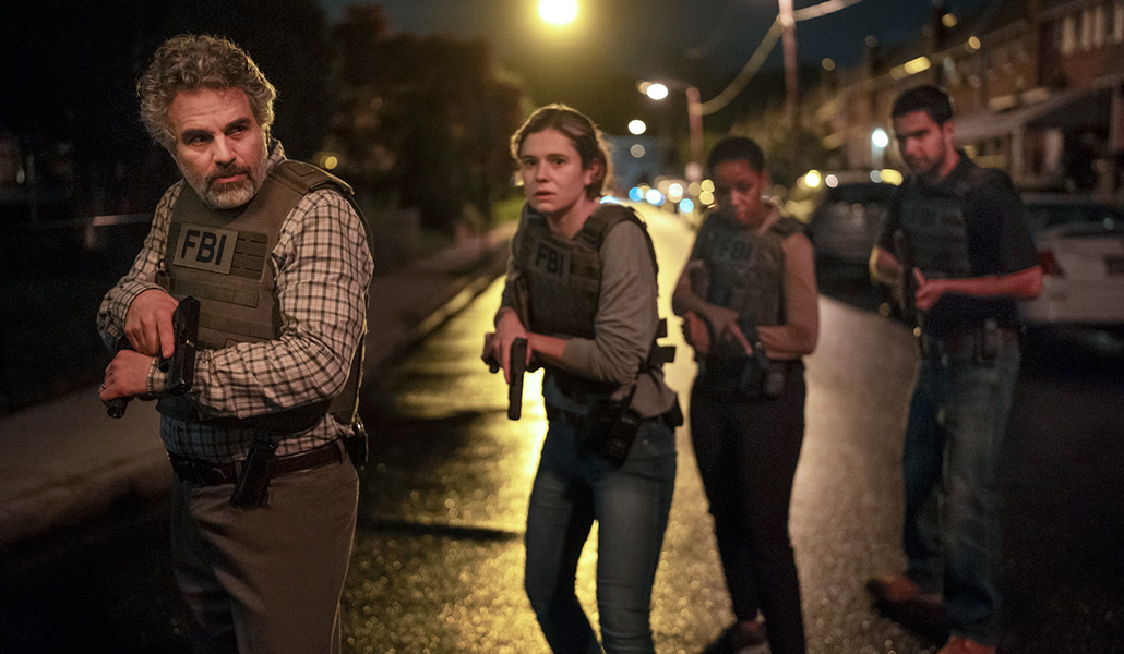 Tom Brandis (Mark Ruffalo) cambió la sotana por la placa del FBI.