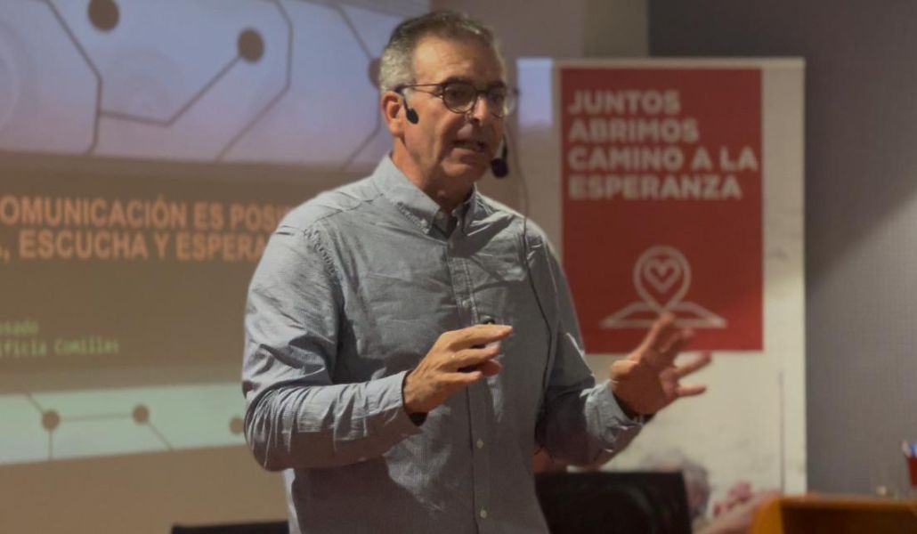 Sebastián Mora en el Centro de Estudios Sociales de Cáritas Madrid.