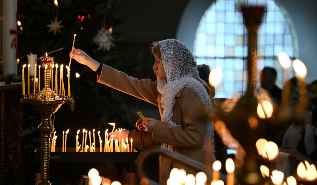 Celebración de Navidad en un templo de la Iglesia ortodoxa ucraniana. La Corte Suprema ha rechazado congelar las cuentas de esta confesión.