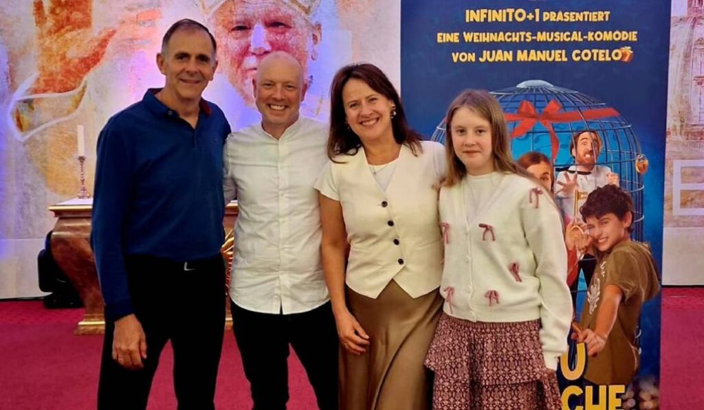 Infinito+1 acaba de presentar Tengamos la fiesta en paz en Alemania. Foto: Infinito+1.