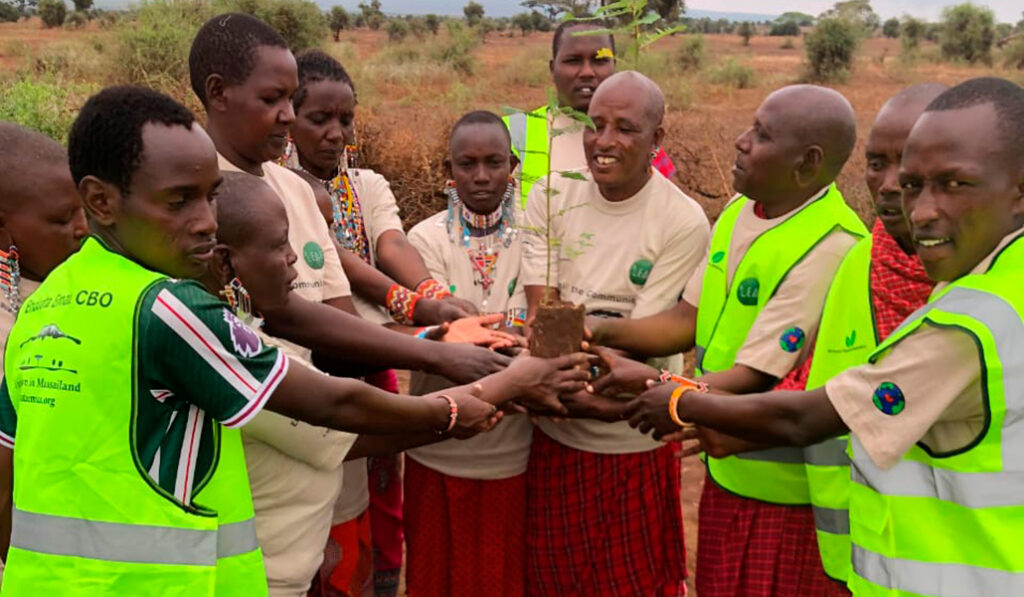 Enduata Emaa ha plantado 5.000 árboles para combatir el cambio climático en Kenia.