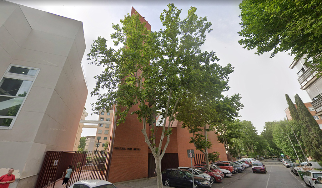 Fotografía exterior del templo