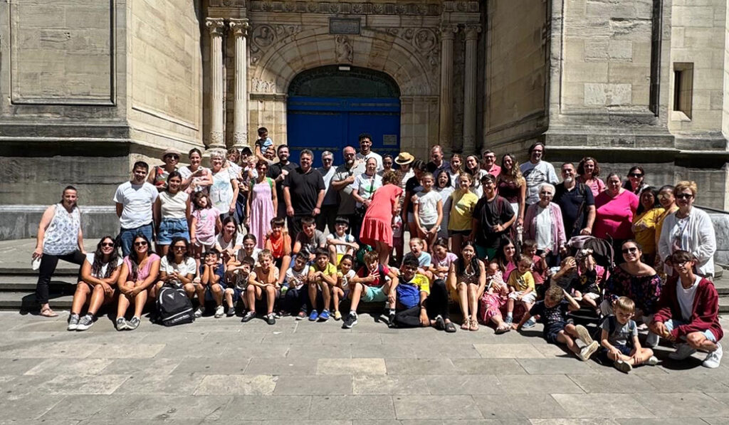 Un día de excursión en las vacaciones parroquiales.