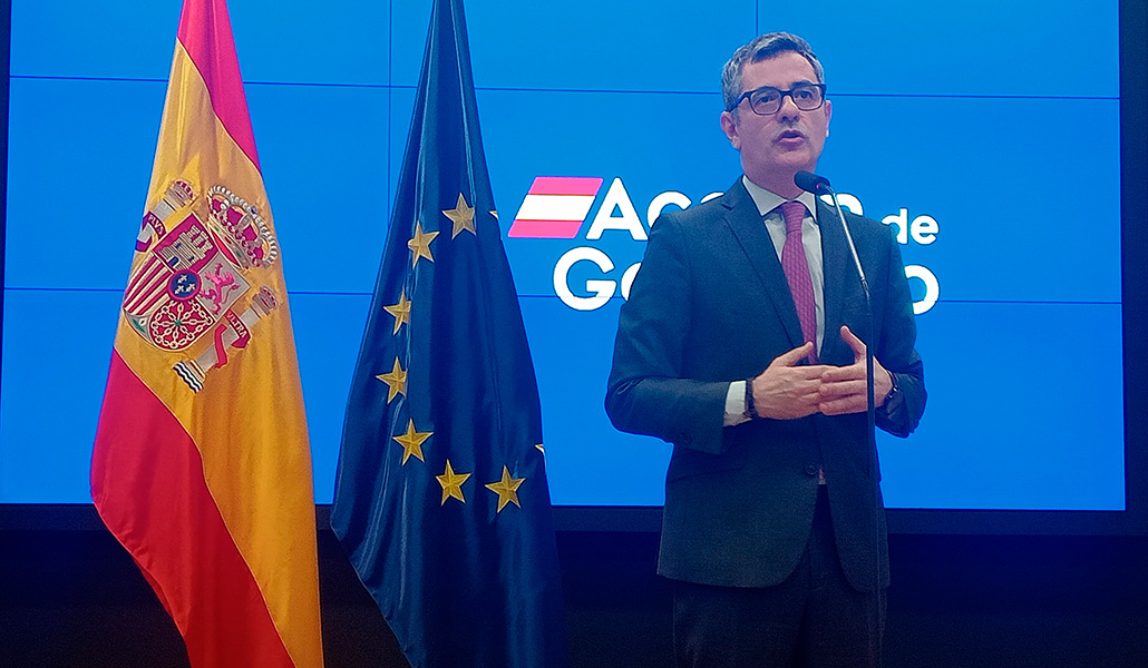 Félix Bolaños durante su comparecencia.