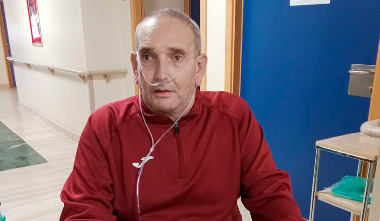 Luis se reunió con su hermana tras años de separación.