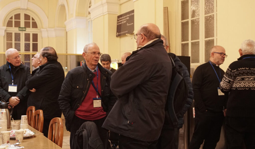 Un momento de la preasamblea de CONVIVIUM