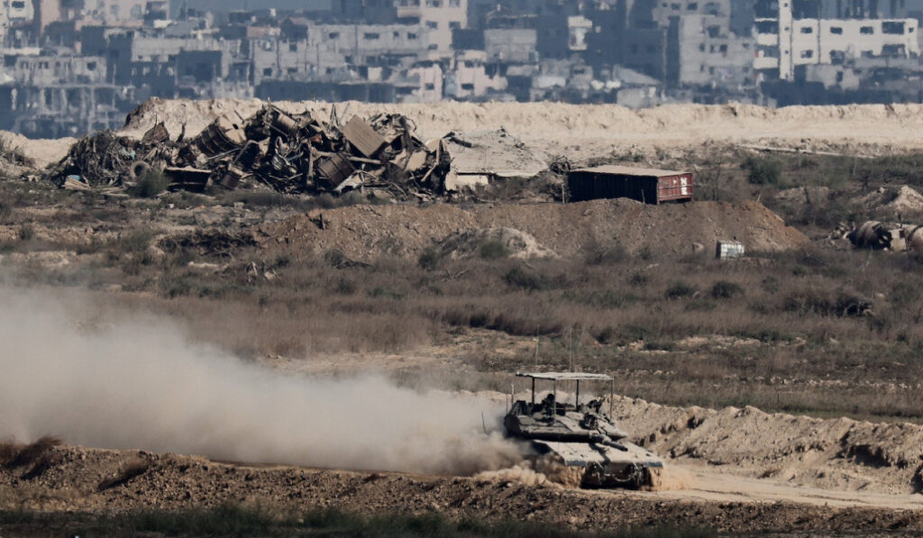 Tanque en Gaza poco antes del acuerdo.