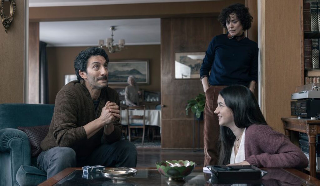 Fotograma de 'Los domingos'.