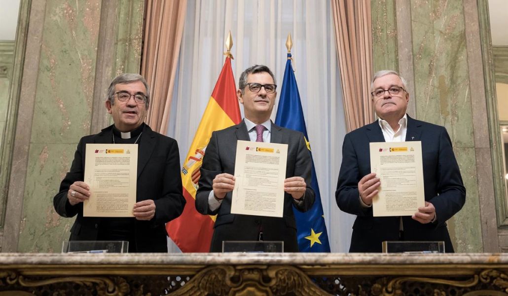 Luis Argüello, Félix Bolaños y Jesús Díaz Sariego presentan al acuerdo con el Gobierno para indemnizar a víctimas de abusos sexuales.