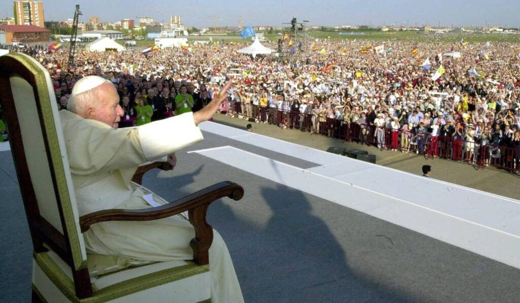 Juan Pablo II en Cuatro Vientos en el año 2003. Foto: ABC.