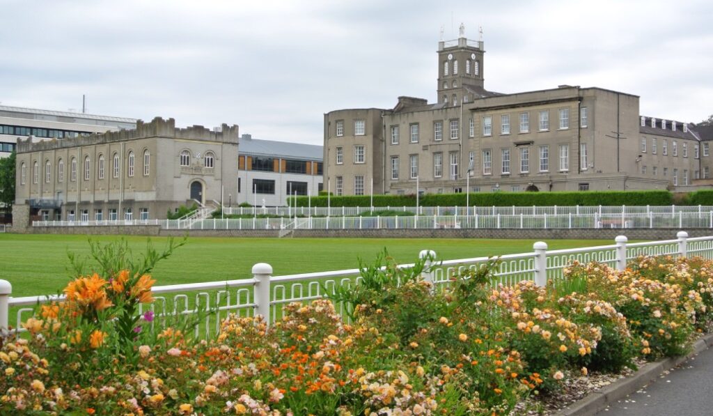 Blackrock College se encuentra al sur de Dublín.