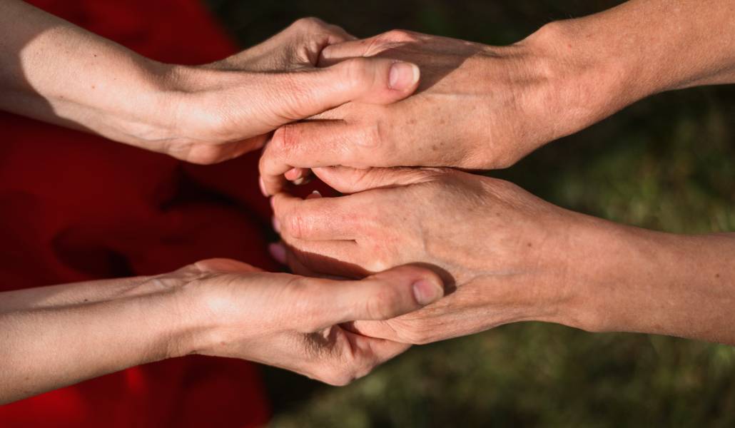 Las víctimas suelen tener miedos y necesitan explicaciones. Foto: Freepik.