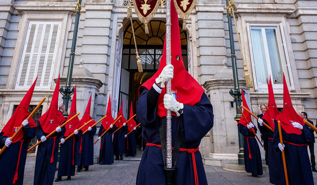 Esta cofradía está muy ligada a la Casa Real.