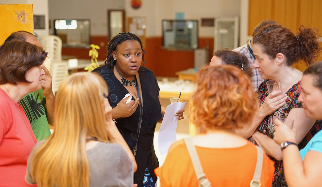 Casa Emaús organiza cursos de fe y cultura todo el año.