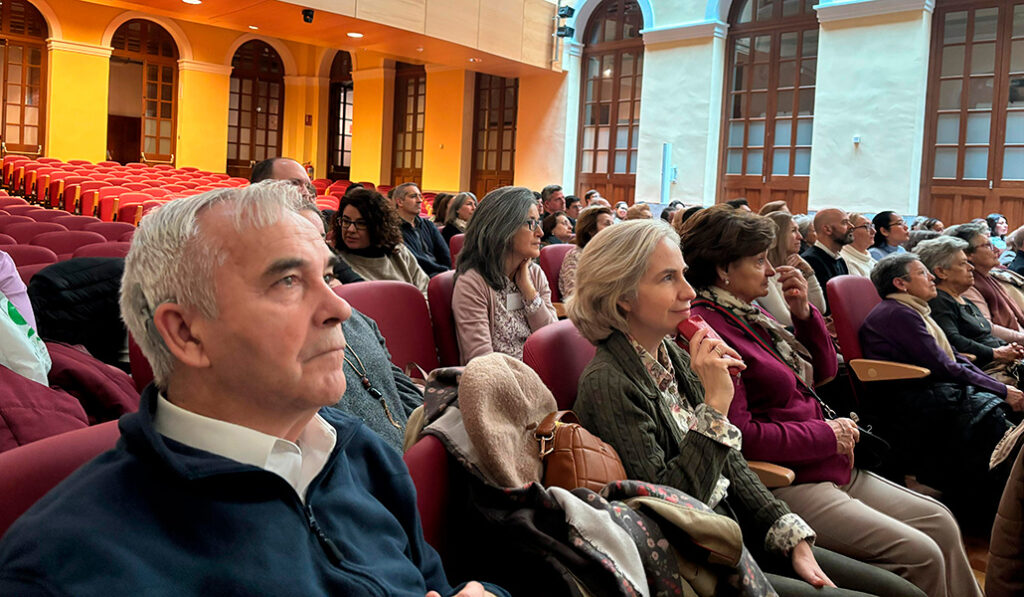 Miembros de las 30 parroquias donde está presente Acción Católica participan en el acto.