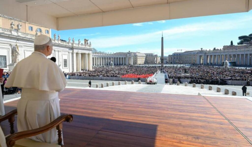 El Papa durante su discurso este miércoles. Foto: Vatican News.