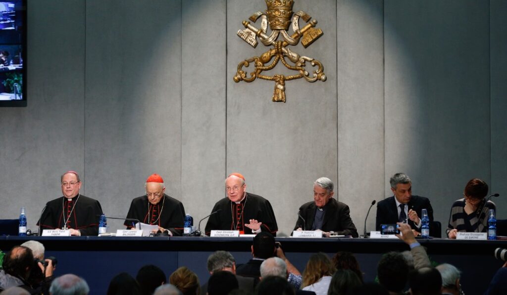 Francisco firmó 'Amoris laetitia' el 19 de marzo pero se presento el 8 de abril de 2016. Foto: CNS / Paul Haring.