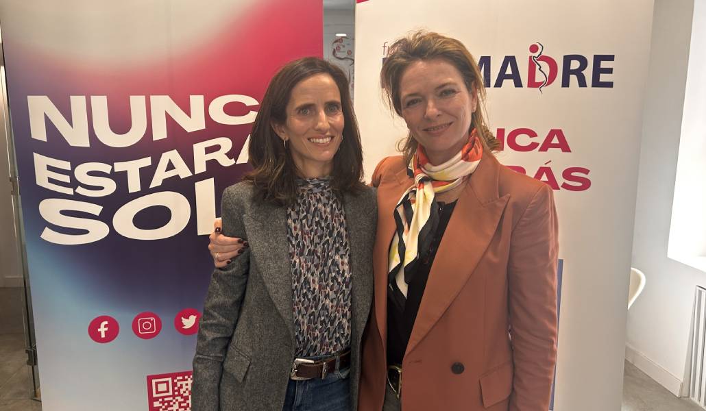 Torrego y Estevas-Guilmain durante la presentación de Orienta. Foto: RedMadre.
