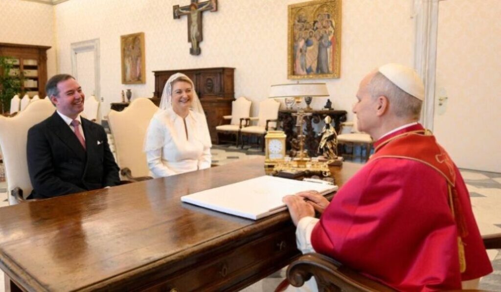 Los grandes duques de Luxemburgo con León XIV.