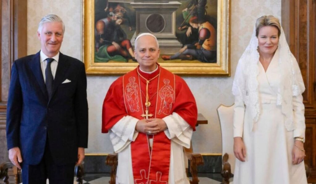 Los reyes de Bélgica con León XIV.