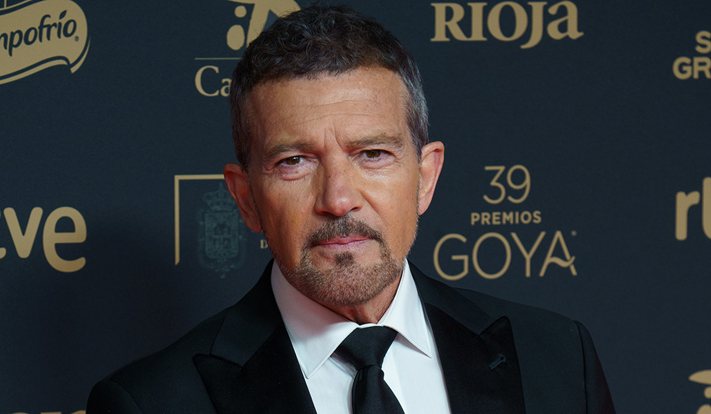 Antonio Banderas en la alfombra roja de los Premios Goya de 2025