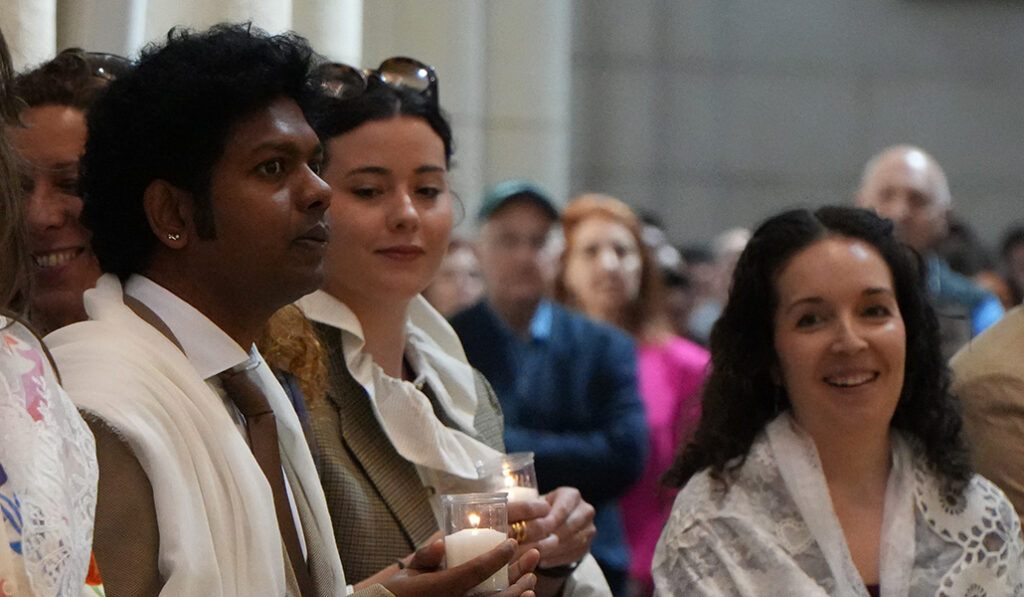 El cardenal Cobo les encargó dejar que Dios «reordene nuestra vida».