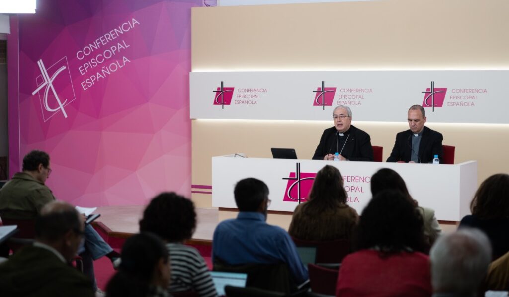 Un momento de la rueda de prensa final de la Plenaria. Foto: EP / Isa Saiz.