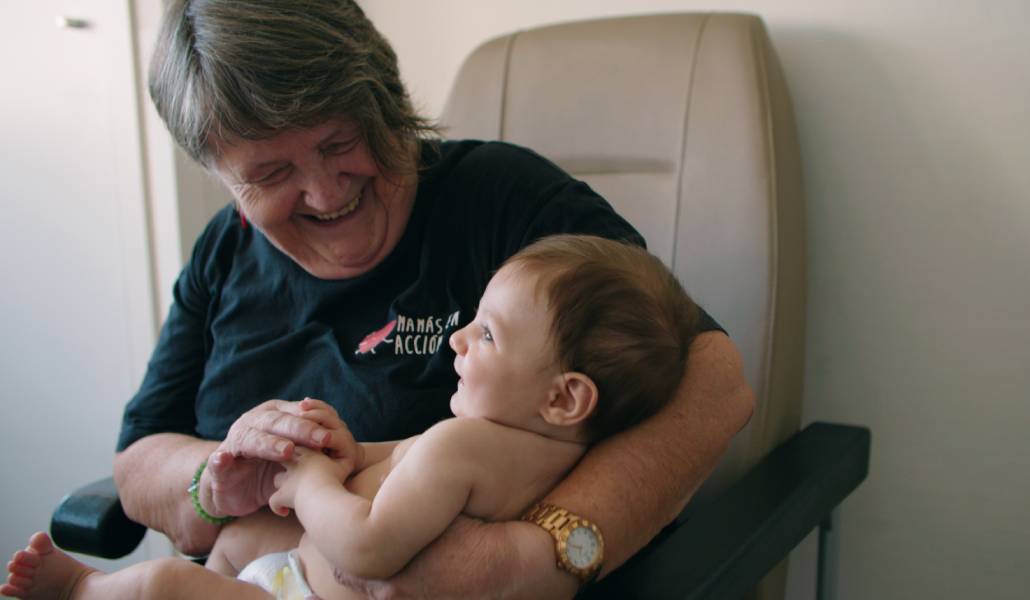 Dos de los protagonistas de la cinta. Foto: peliculaleonas.com.