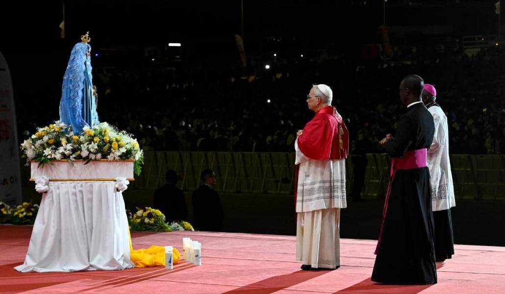 El Papa encomendó el pueblo de Angola a la Virgen. Foto: Vatican News.