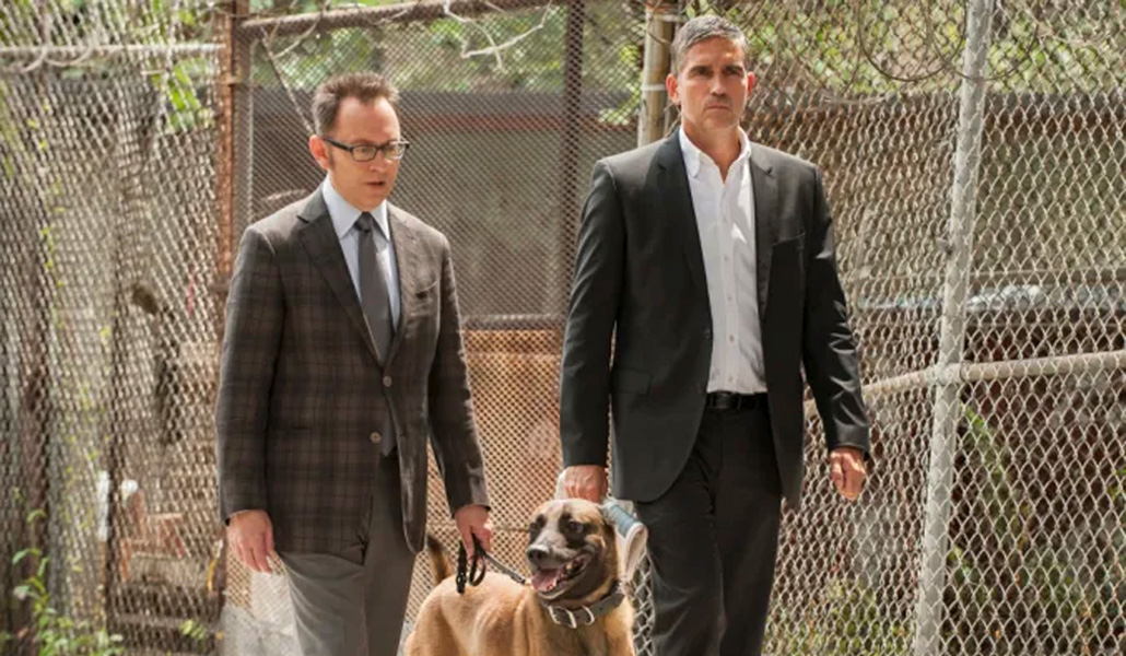 Finch y Reese en el segundo episodio de la cuarta temporada.