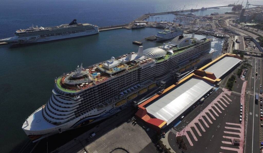 El Papa tendrá un encuentro con migrantes en el puerto de Tenerife. Foto: puertosdetenerife.org.