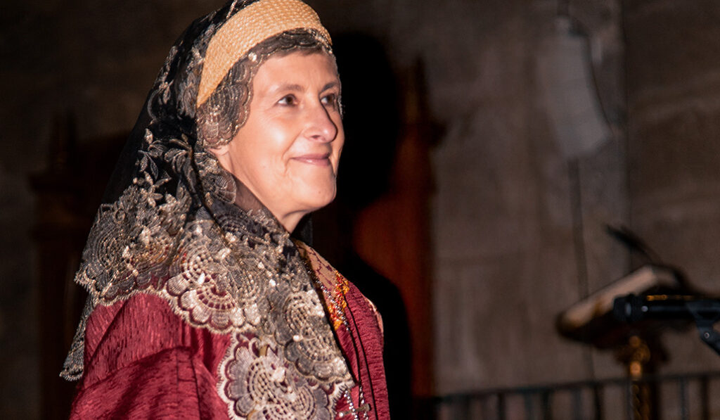 Los personajes los encarnan vecinos de la parroquia.