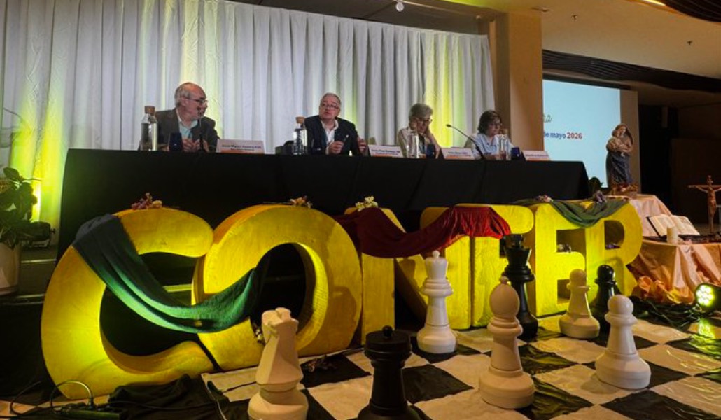 Los religiosos apuestan por el ajedrez de la sinodalidad. Foto: CONFER.