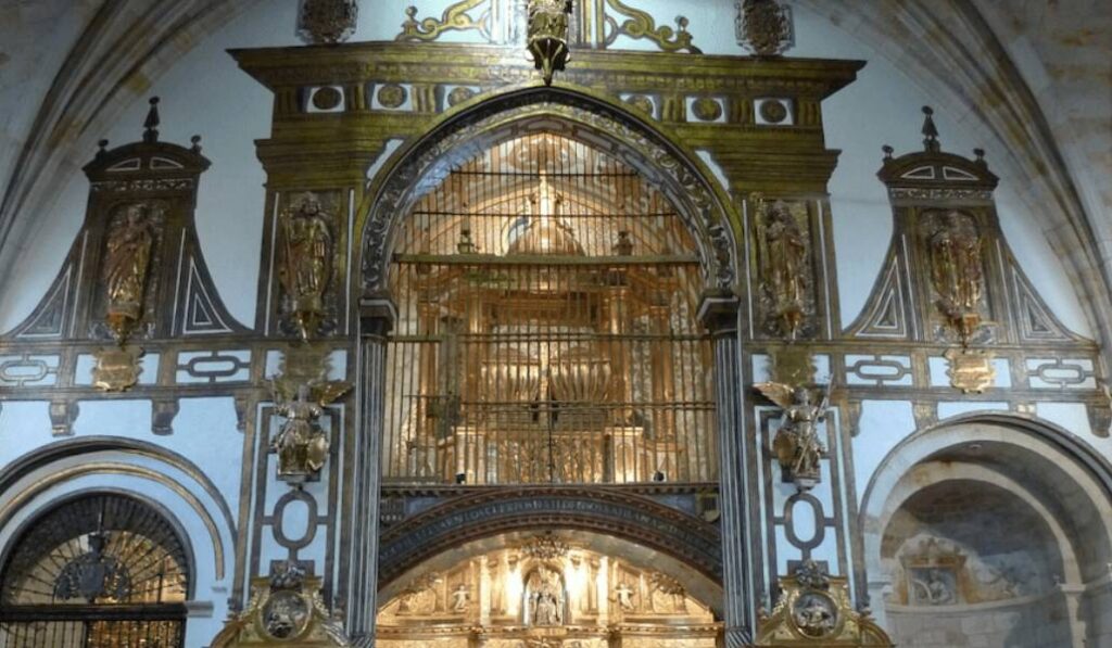 Sepulcro de san Ildefonso y san Atilano. Foto: Cofradía de Caballeros Cubicularios.