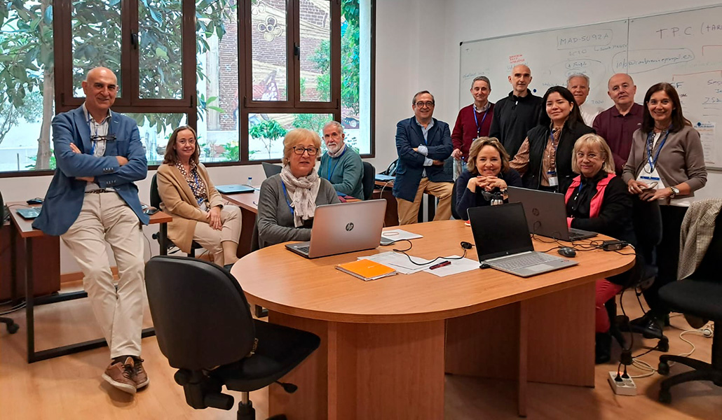 Voluntarios de Madrid en el 'hub' de la parroquia San Juan de la Cruz. Foto cedida por Jesús Vidal.