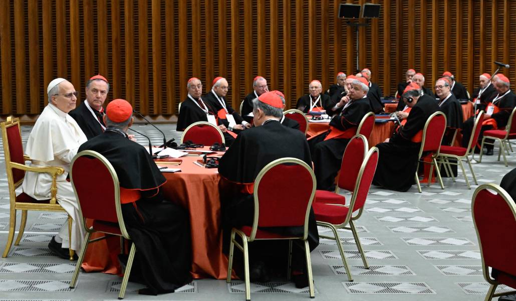 Un momento de diálogo en el consistorio de los días 7 y 8 de enero. Foto: OSV News / Vatican Media / Simone Risoluti.