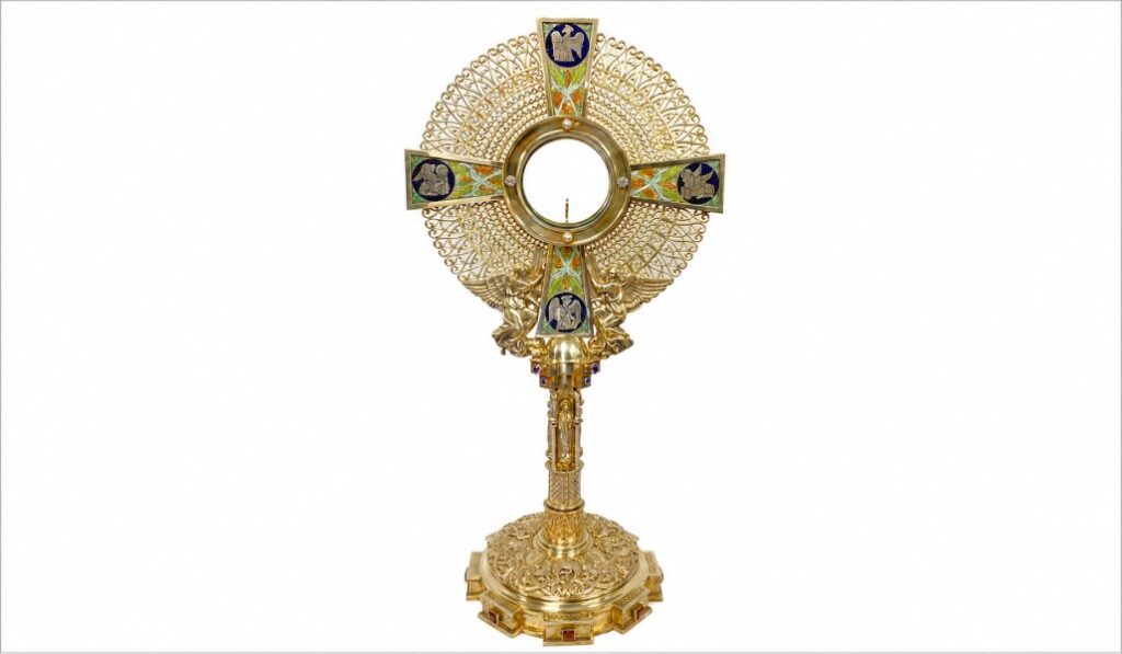 La custodia de altar que usará el Papa en la celebración. Museo catedral de la Almudena.