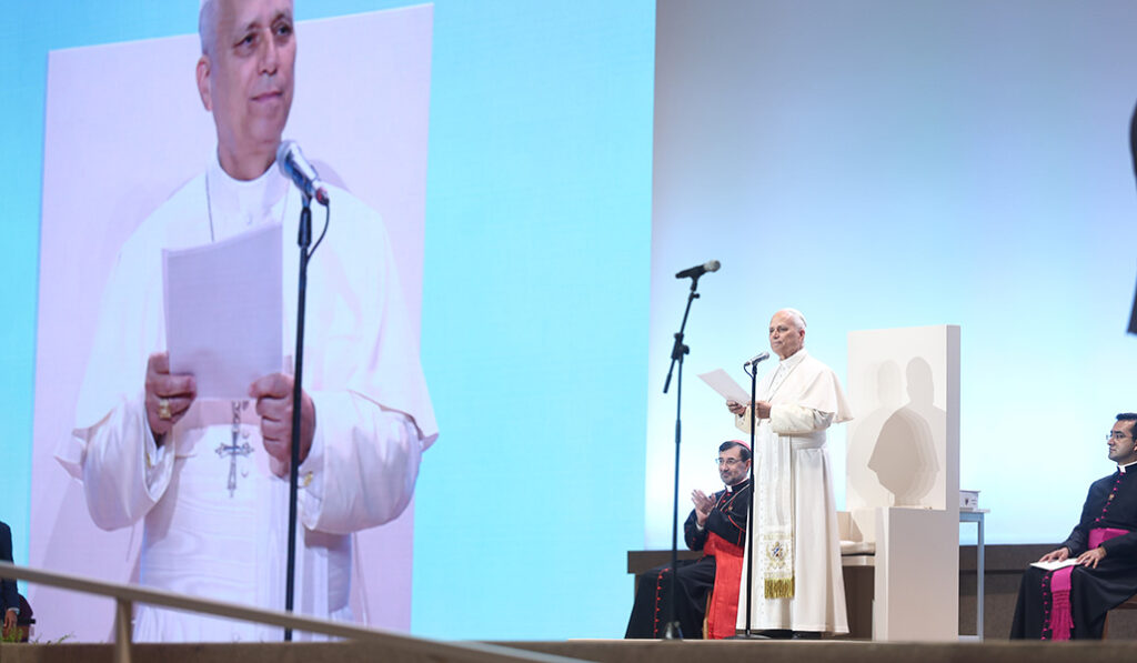 El Papa León XVI durante el encuentro con los voluntarios, en IFEMA.